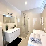 Appartement Lena Center *