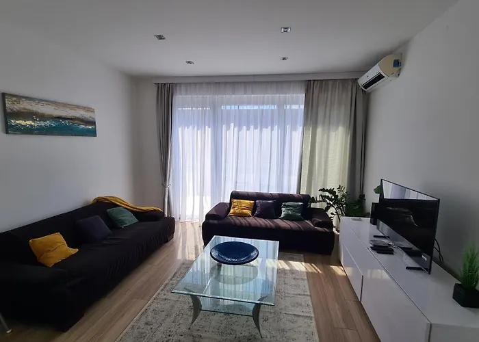 Lena Center Appartement *