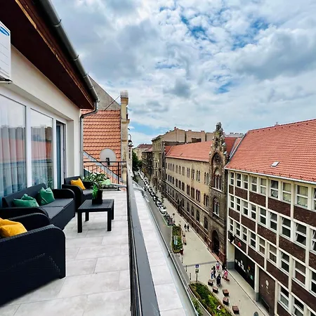 Lena Center Apartament Budapeszt
